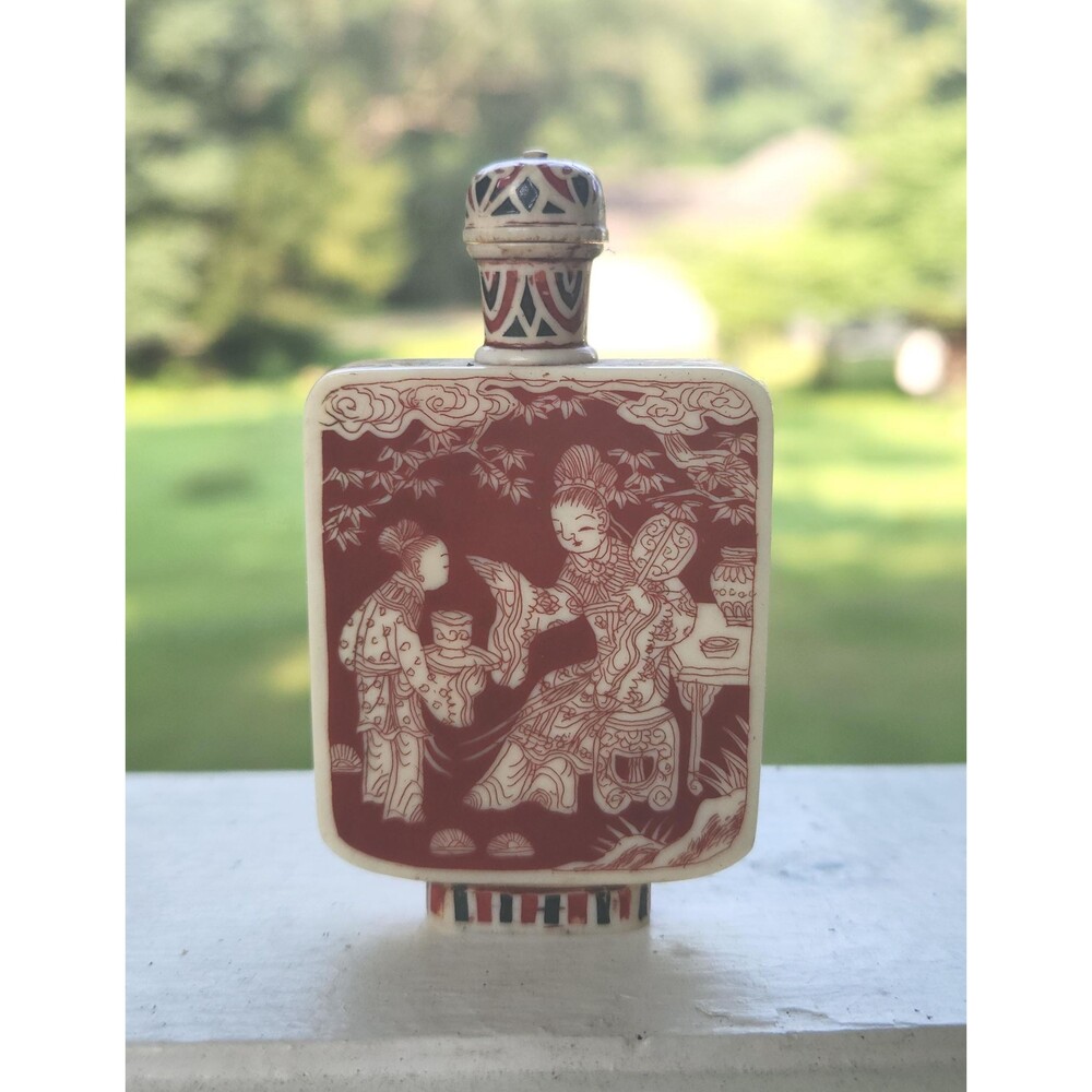 Antique Porcelain Snuff Bottle with Spoon | Kanji Studio Mark | Iron Red Enamel